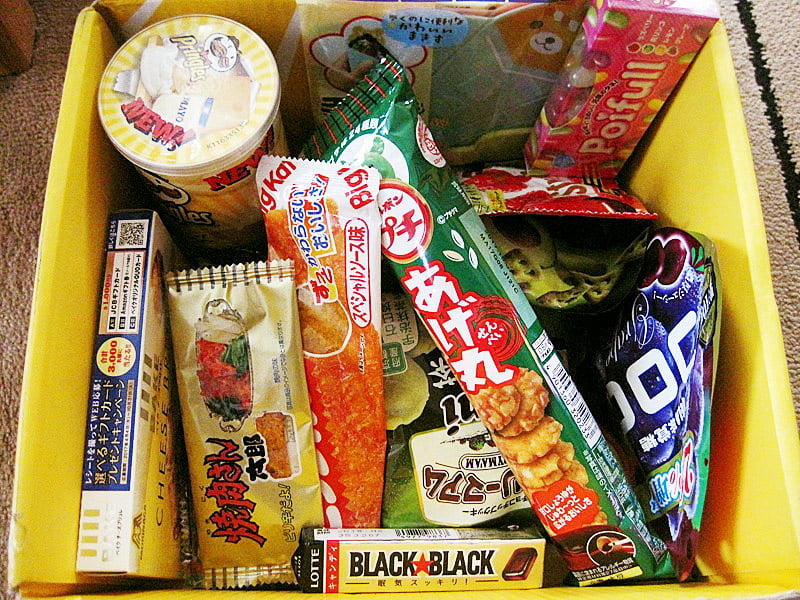 Snacks in the July 2017 Skoshbox by Tokyo Otaku Mode