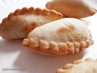 chef bombay mini chicken naanpanadas