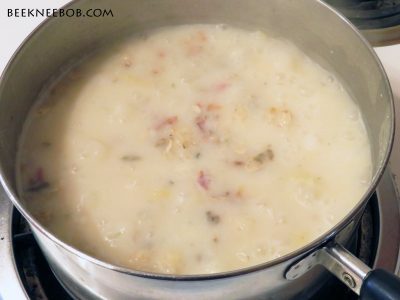 Cooking Chicken a la king by Storage Chef Emergency Food