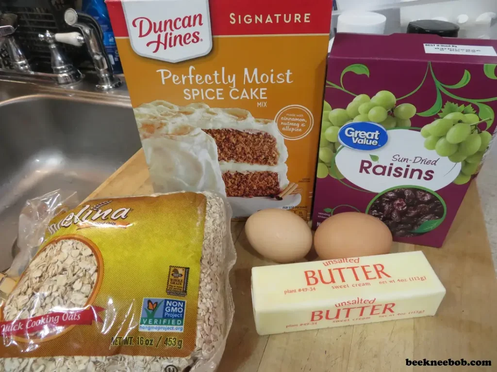 group of ingredients used to make 5 ingredient oatmeal raisin cookies